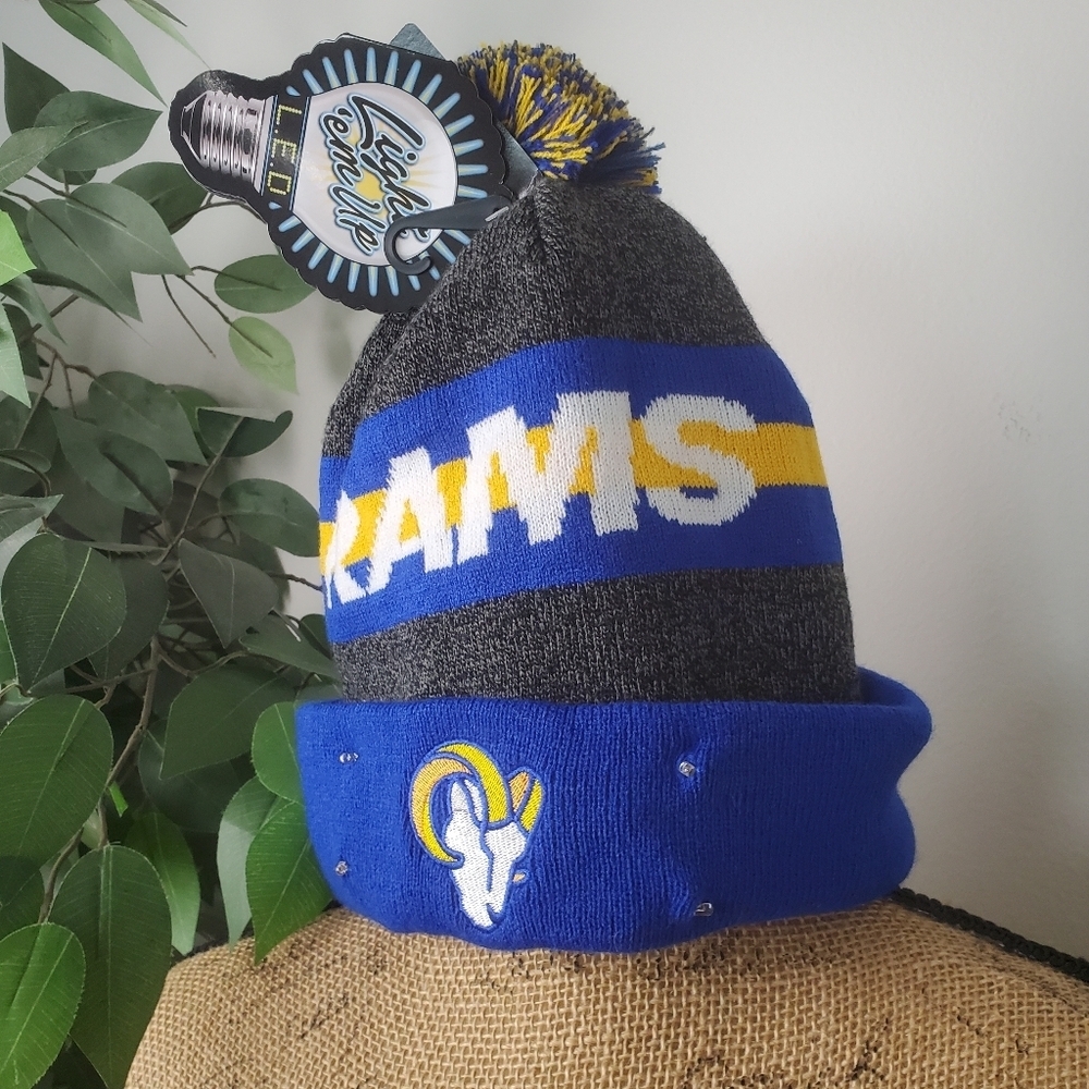 NEW NFL LED Los Angeles Rams Knit Beanie Pom Pom One Size Light 'Em Up Football
